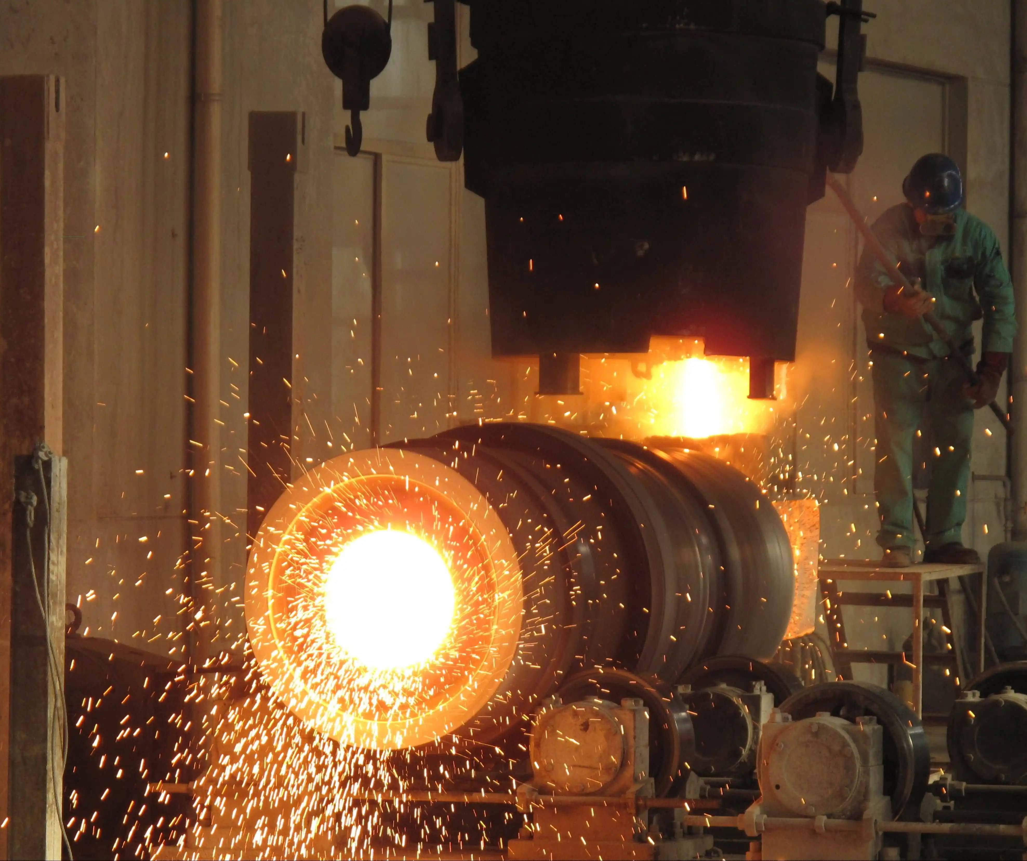 अपकेंद्री प्रक्षेप अपकेंद्री प्रक्षेप